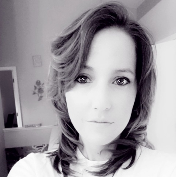 Meet your Posher, Tonya - Picture 1 of 1